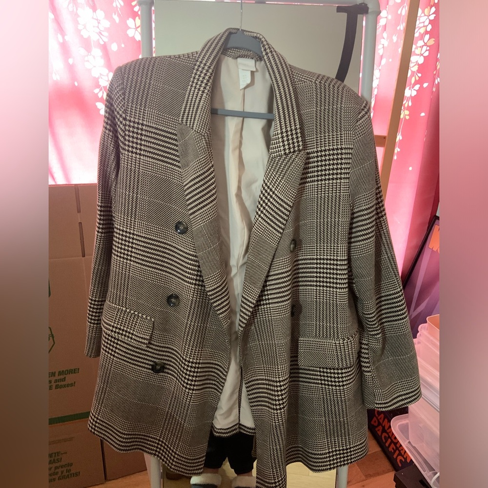 H&M long checkered blazer